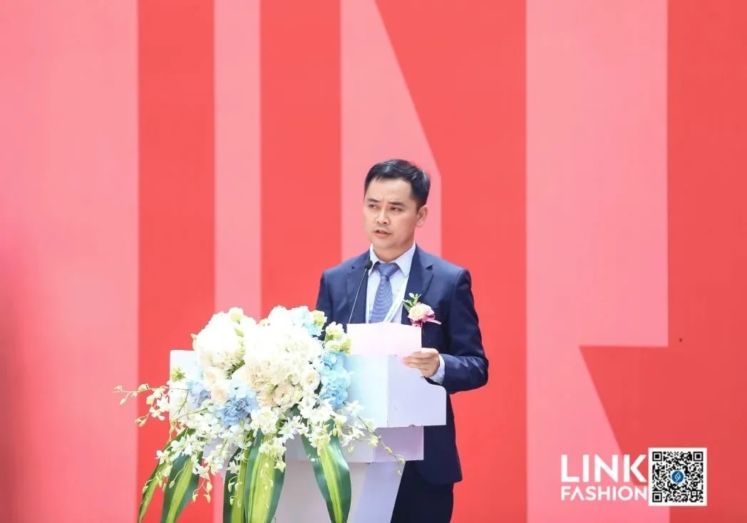 靈碩展覽集團創始人兼總裁吳鵬先生.jpg 靈碩展覽集團創始人兼總裁吳鵬先生.jpg